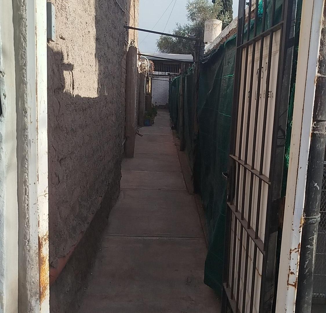 Foto de VENTA CASA INTERNA EN GODOY CRUZ A REFACCIONAR, imagen 5