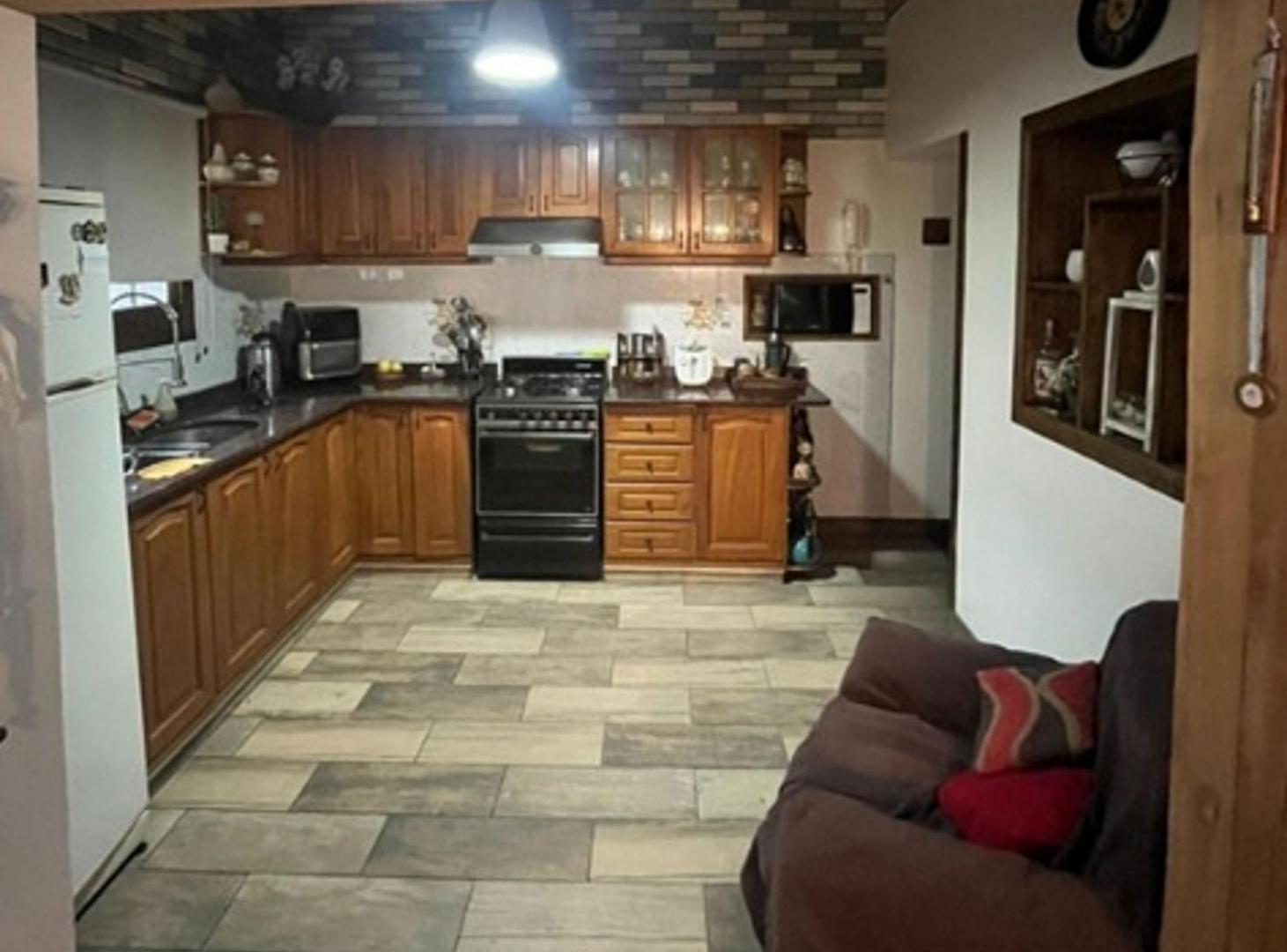 Foto de CASA EN VENTA + DEPARTAMENTO, imagen 3
