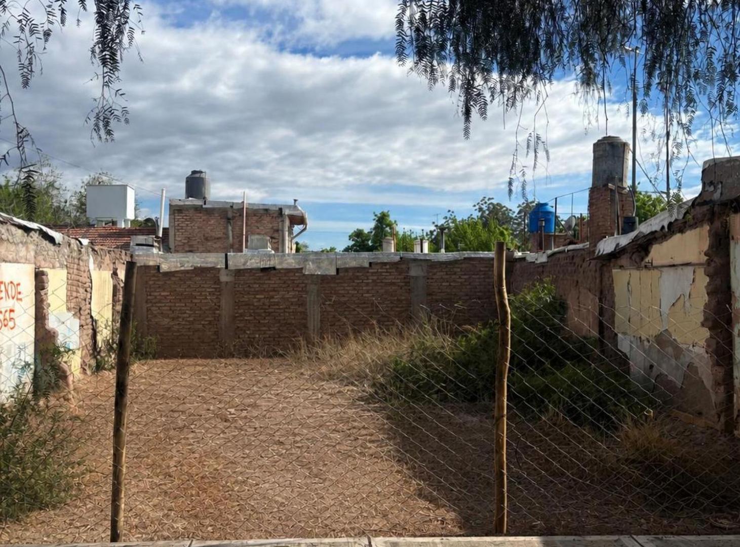 Foto de LOTE EN VENTA EN GODOY CRUZ – Excelente ubicación, imagen 1