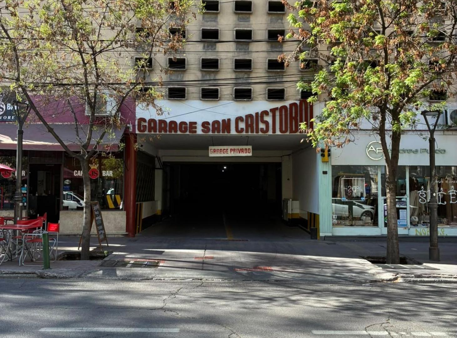 Foto de COCHERA EN VENTA, CALLE RIVADAVIA 165. MDZ CENTRO., imagen 2