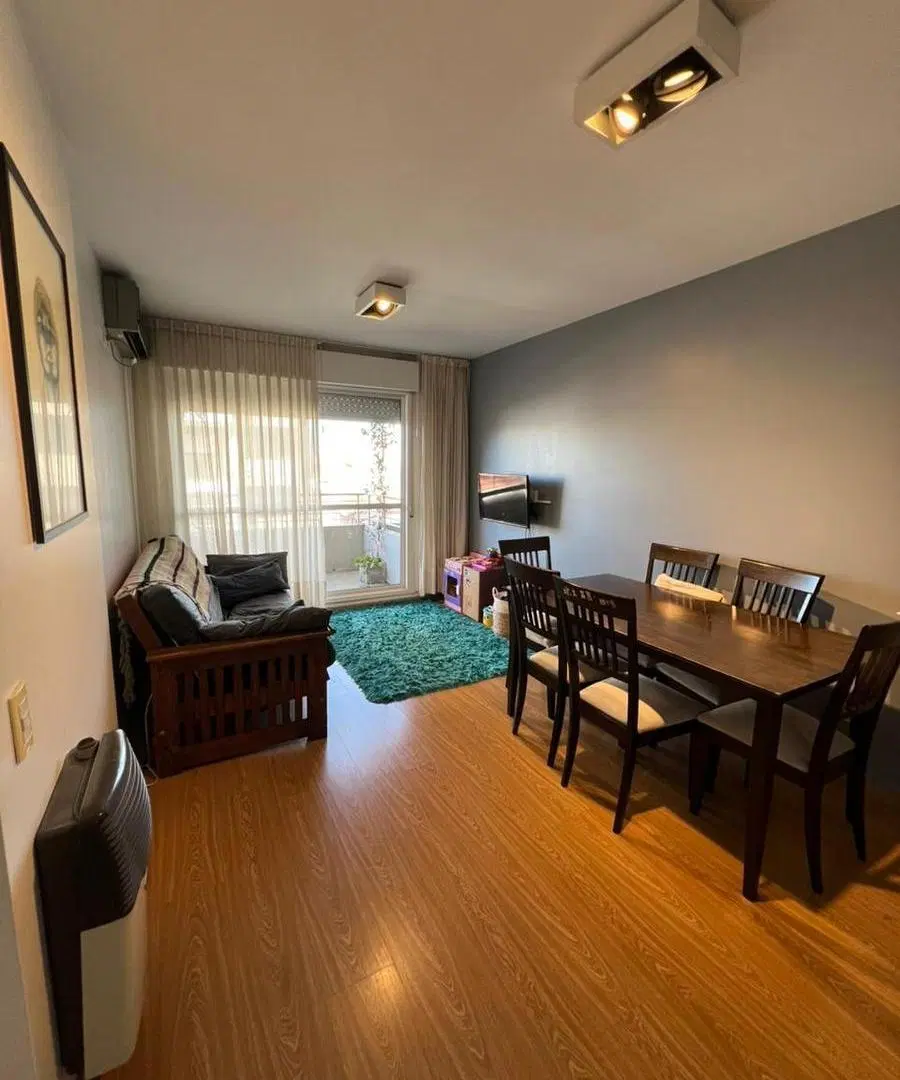 alquiler departamento de un dormitorio amplio con balcón, amueblado 5