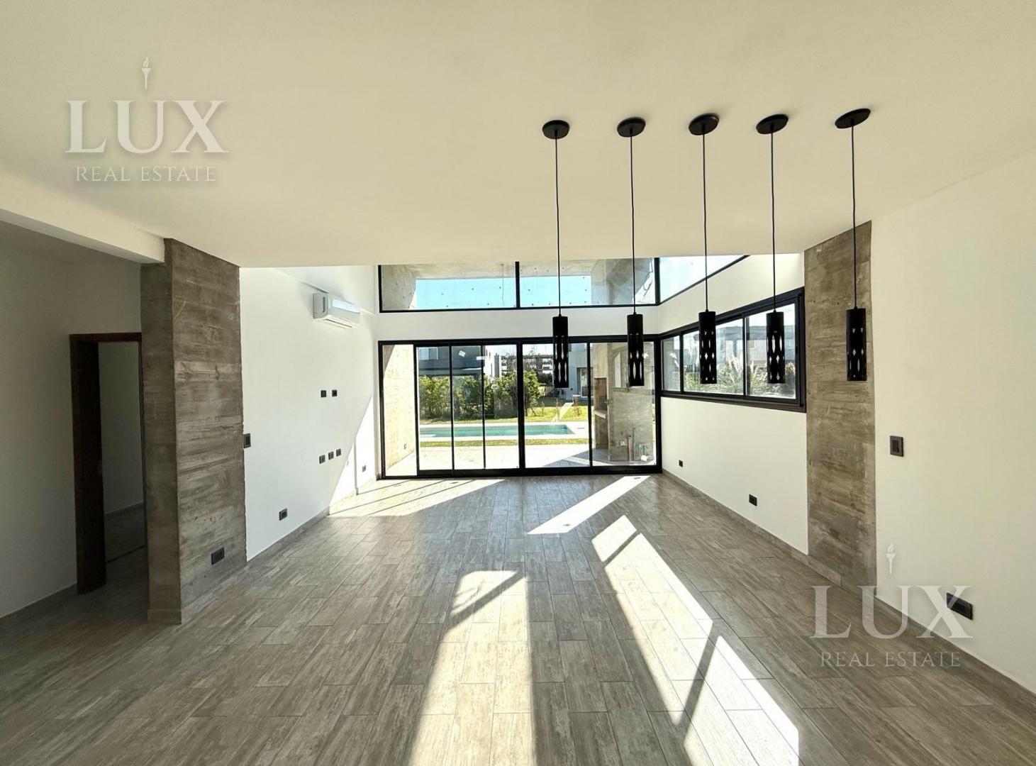 Casa en venta una planta Araucarias Puertos del Lago