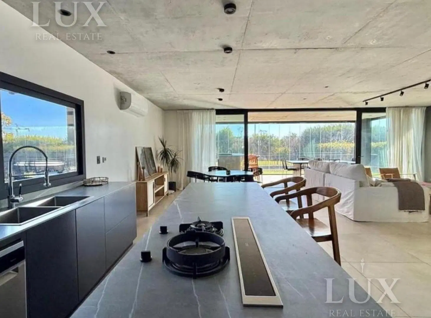 Casa a la venta Puertos Escobar 8