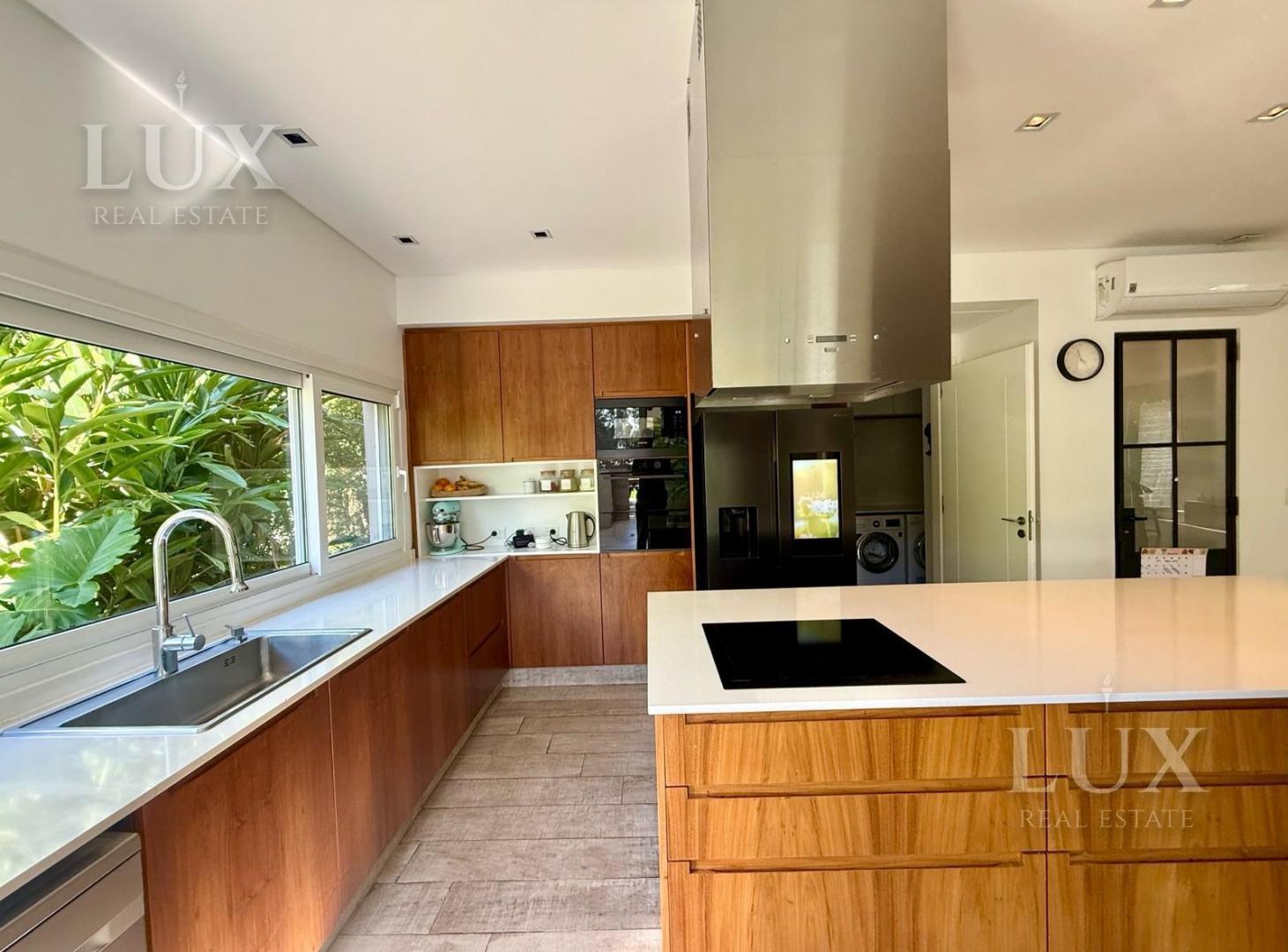 Foto de Casa en venta al agua en el barrio virazon, Nordelta, Tigre., imagen 1