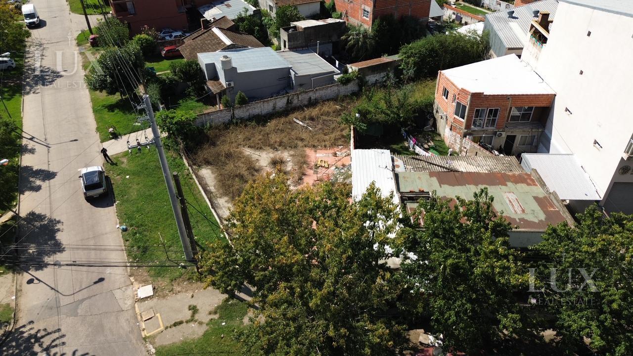 Terreno en venta Apto Edificio 7 pisos Comercial / Residencial