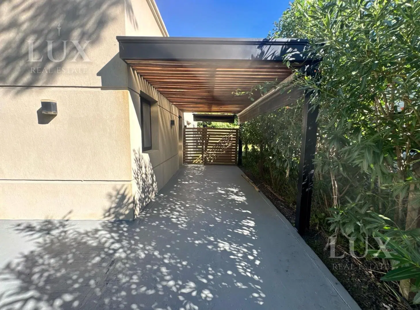 Funcional casa en Venta en una planta  El Canton - Puerto 2