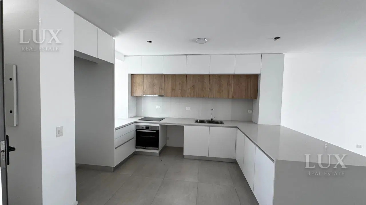 Departamento en  venta  Semipiao con Pileta y Terraza Propias en Villa Devoto 2