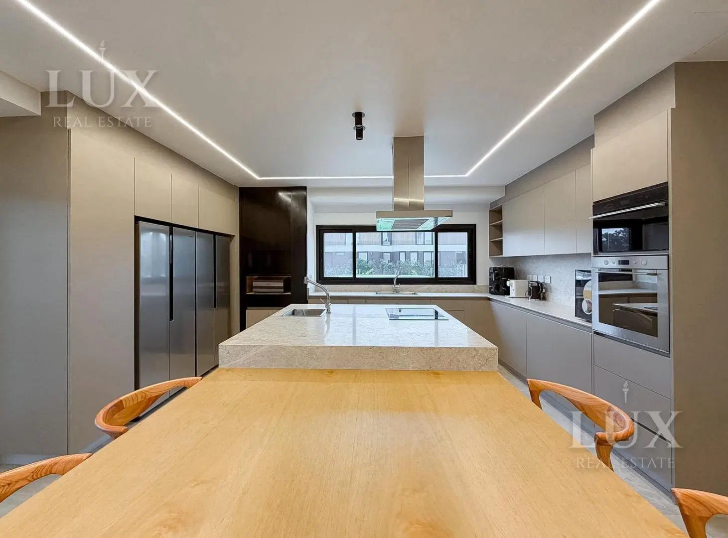 Casa en venta con 4 habitaciones, amarra y salida al rio en El Yacht, Nordelta 4