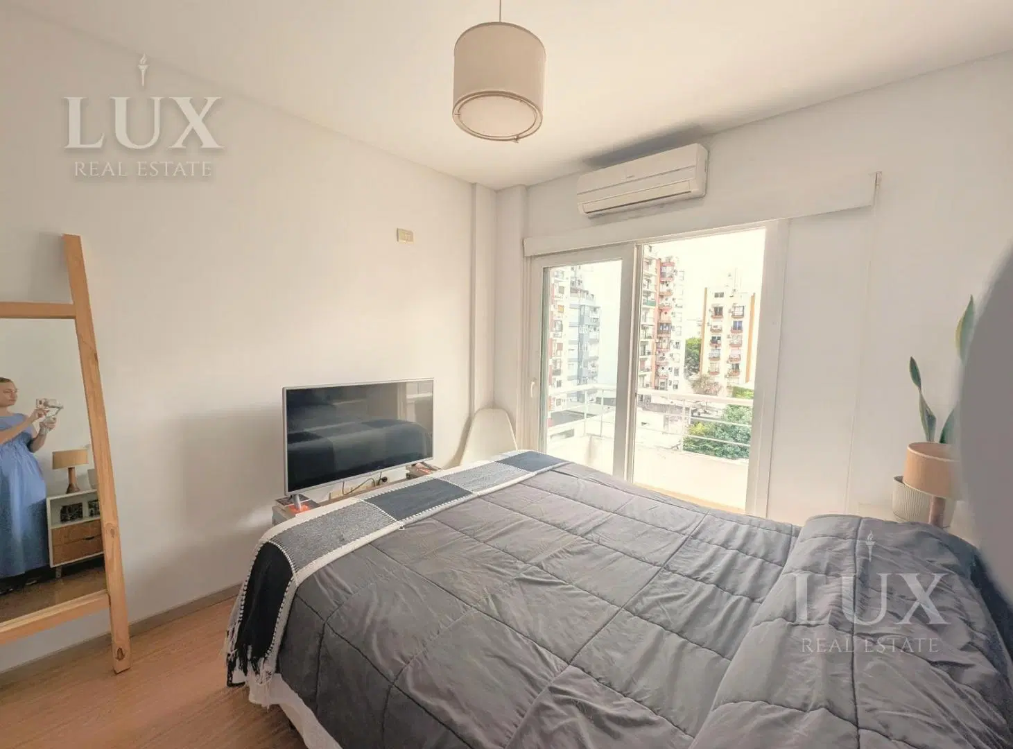 Departamento 2 ambientes BALCON Y PARRILLA luminoso y moderno alquiler AMUEBLADO 3