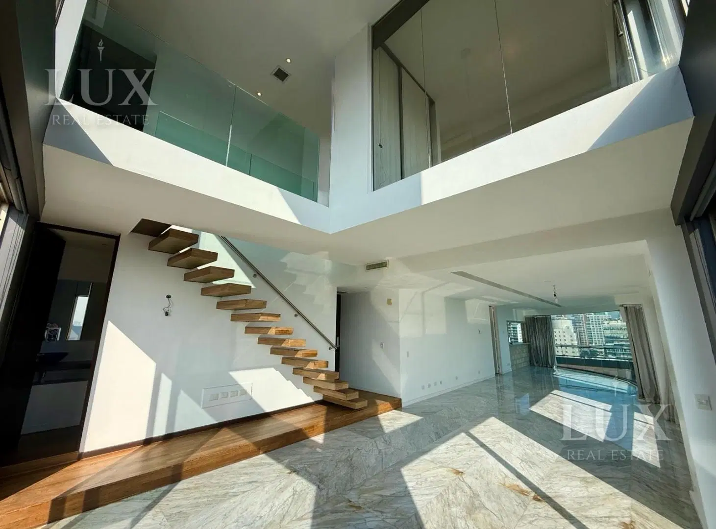 Penthouse en venta con tres habitaciones terraza y piscina en capital federal 2