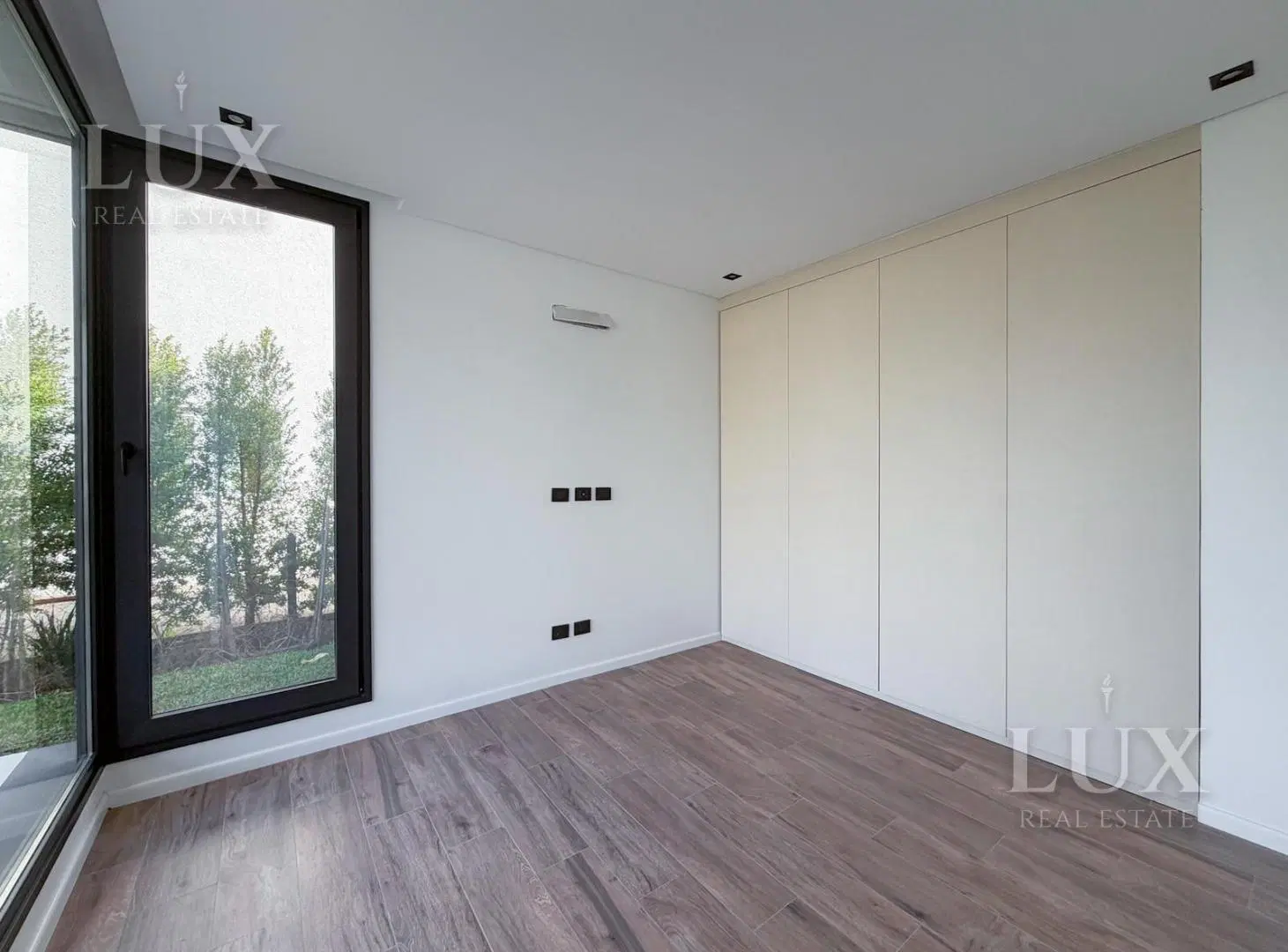 Casa en venta con 3 habitaciones en suite en Castaños, Nordelta 2