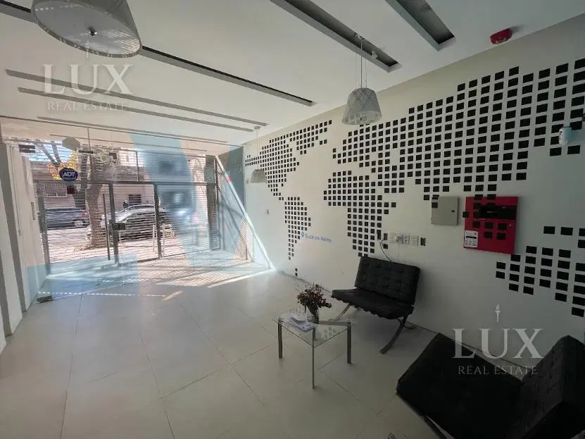 Edificio Comercial 900m2 Polo Audiovisual 3