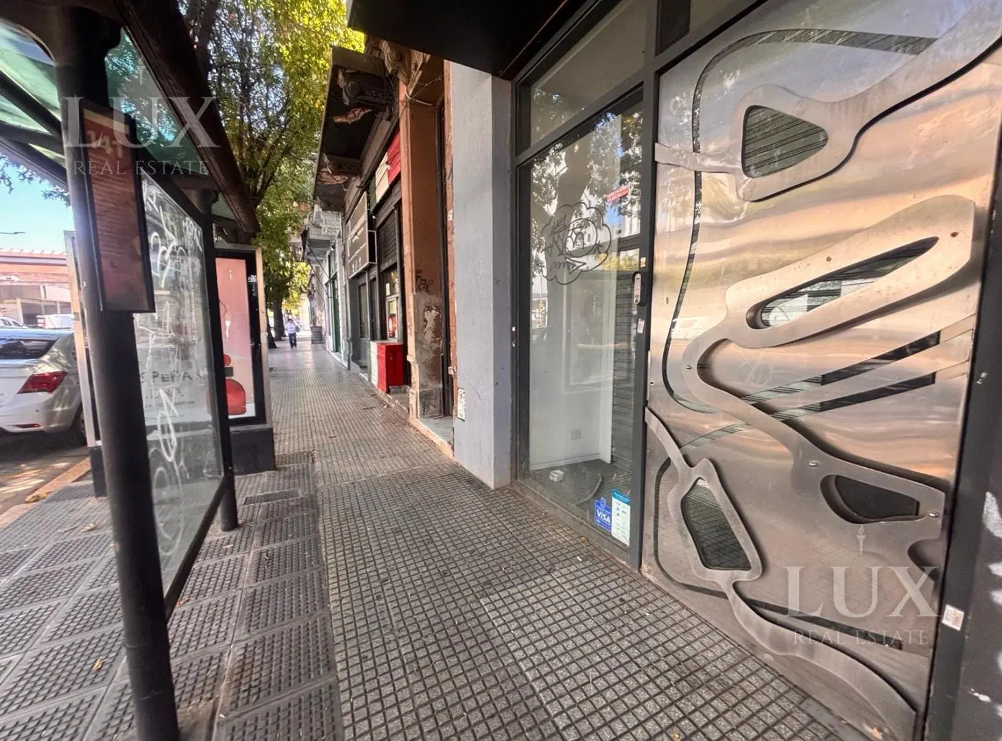 Local comercial en venta y alquiler palermo hollywood con dos cocheras 5