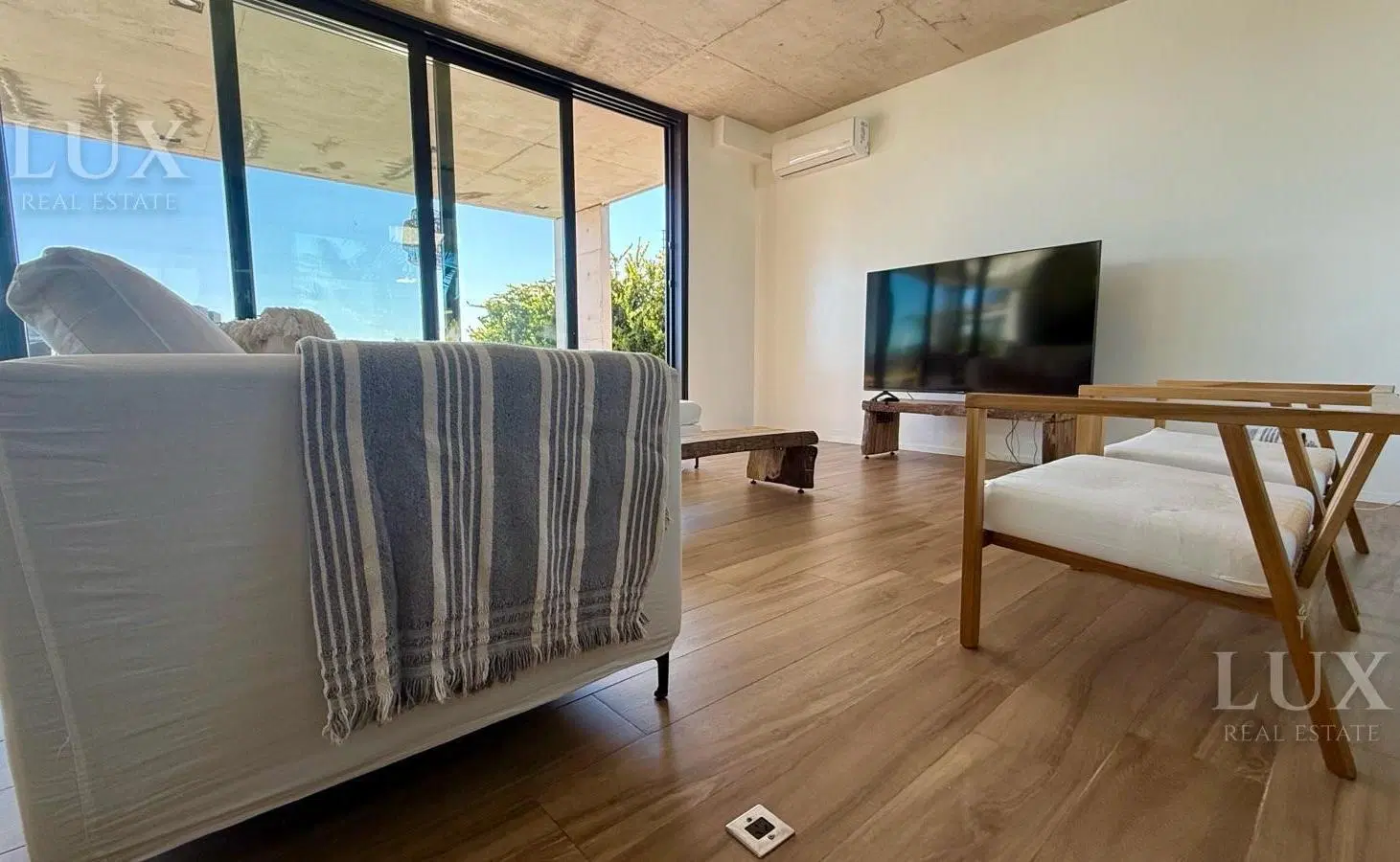 Casa a la laguna en Puertos del Lago 4