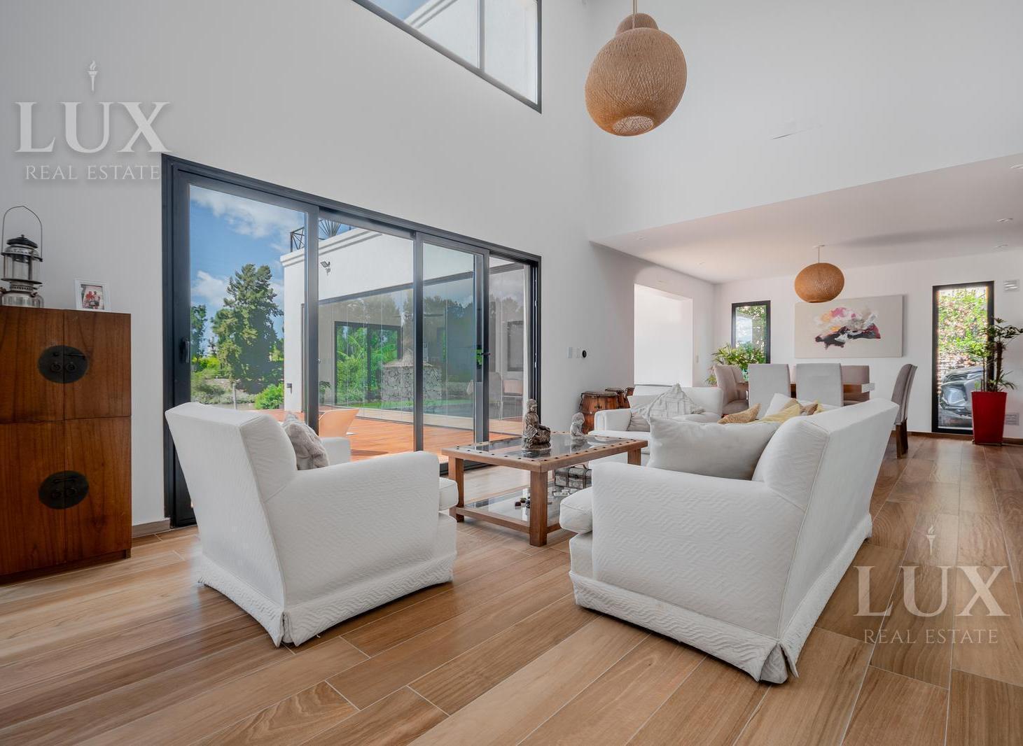 Foto de Casa en venta, con salida al rio, con 4 dormitorios, en el Barrio San, imagen 2