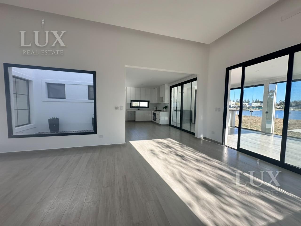 Foto de Casa a la laguna en venta, imagen 5