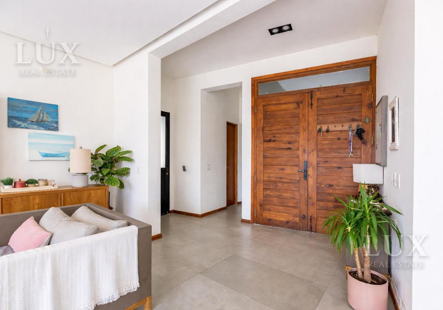 Foto de Casa a la laguna en venta, imagen 2