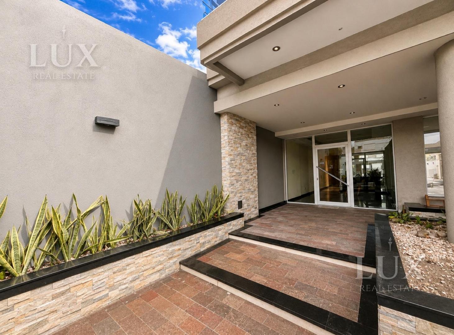 Foto de Departamento 3 AMBIENTES EN VENTA REMEDIOS DE ESCALADA ,APTO CREDITO, imagen 1