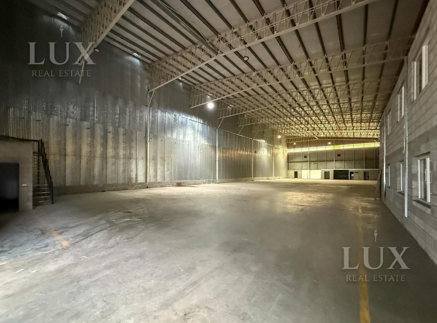 Foto de Depósito galpón en alquiler de 1500 metros en Parque Industrial Tigre, imagen 2