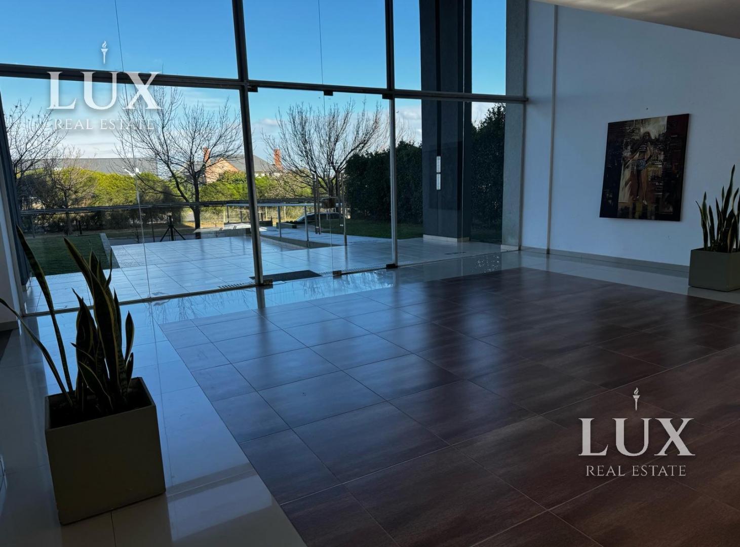 Foto de Departamentoen venta de 2 ambientes en Nordelta, con pileta, sum, imagen 1