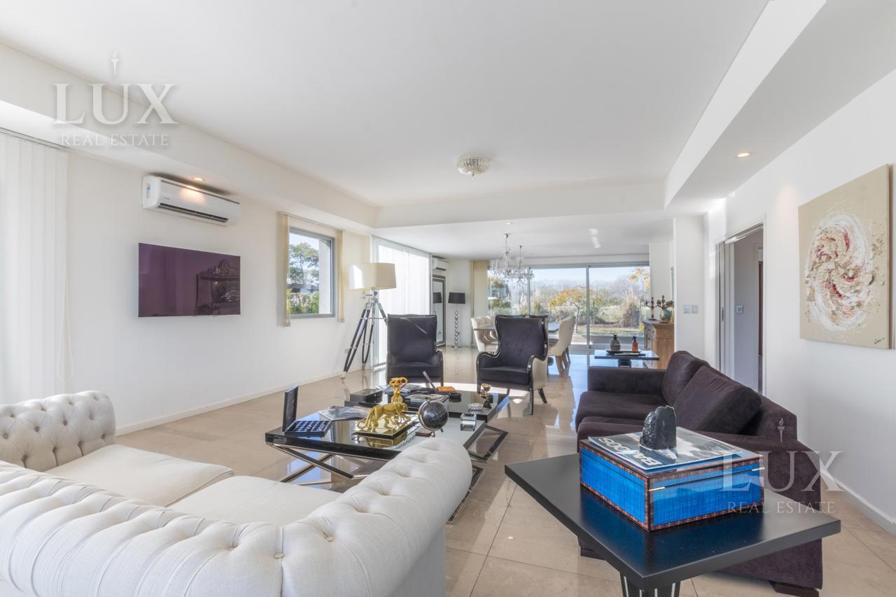 Foto de Casa en venta con salida al río en el Barrio Náutico Albanueva, Tigre, imagen 2