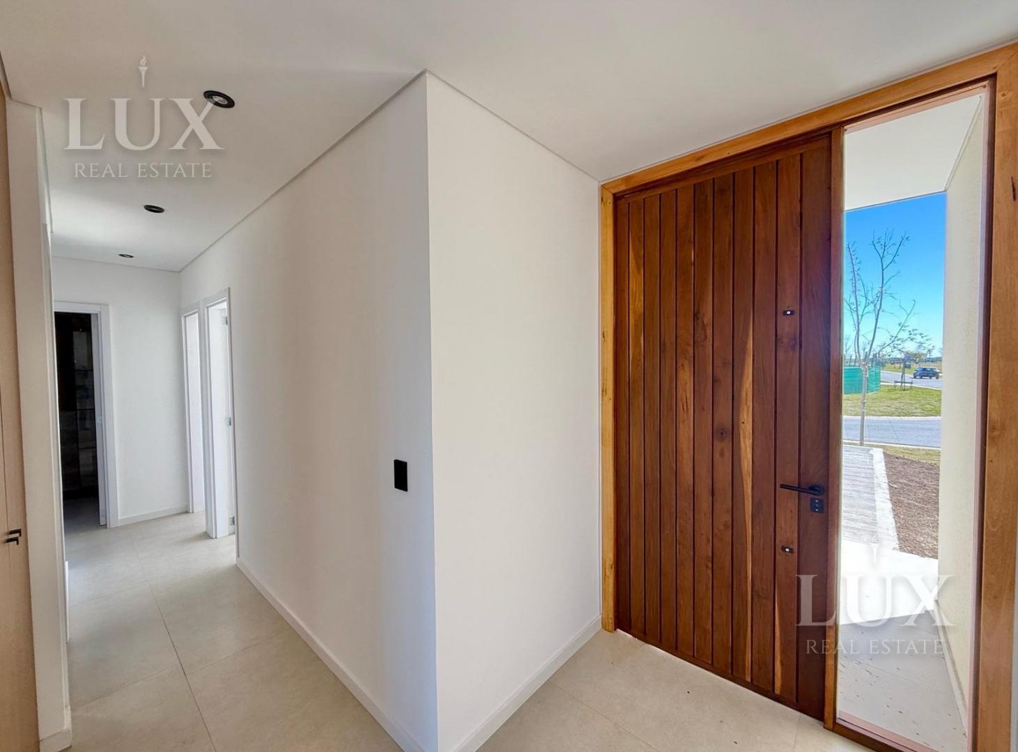 Foto de Casa en Venta Puertos del Lago, imagen 1