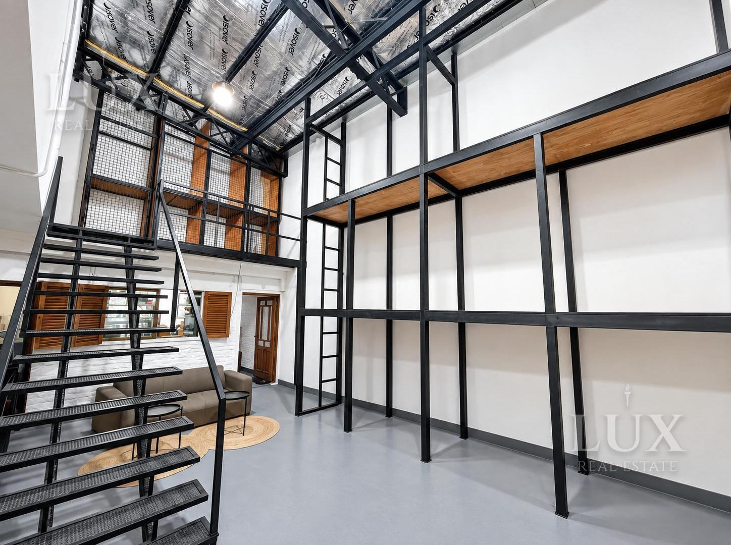 Foto de Edificio Comercial en Venta y Alquiler, imagen 2