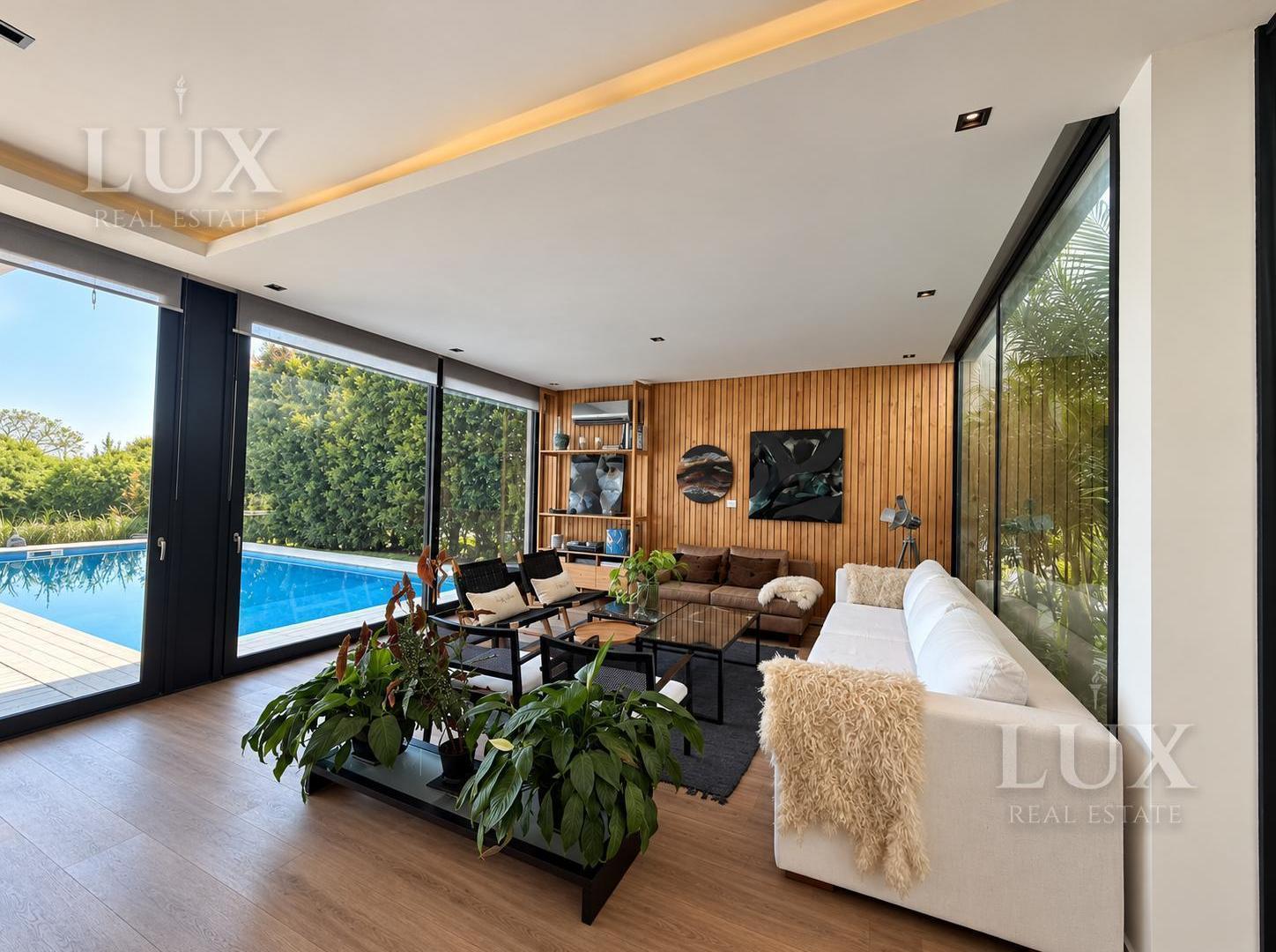 Foto de Casa en venta con salida a la laguna en el Barrio El Golf, Nordelta, imagen 3