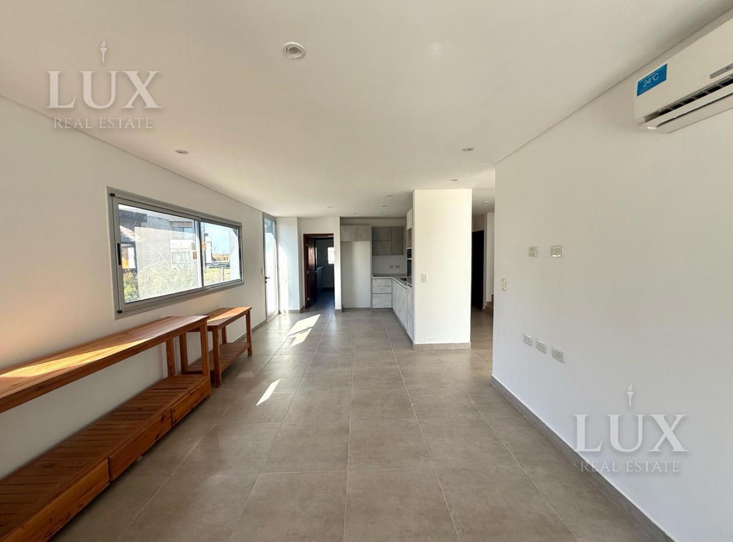 Foto de Casa en VENTA Araucarias Puertos del Lago, imagen 5