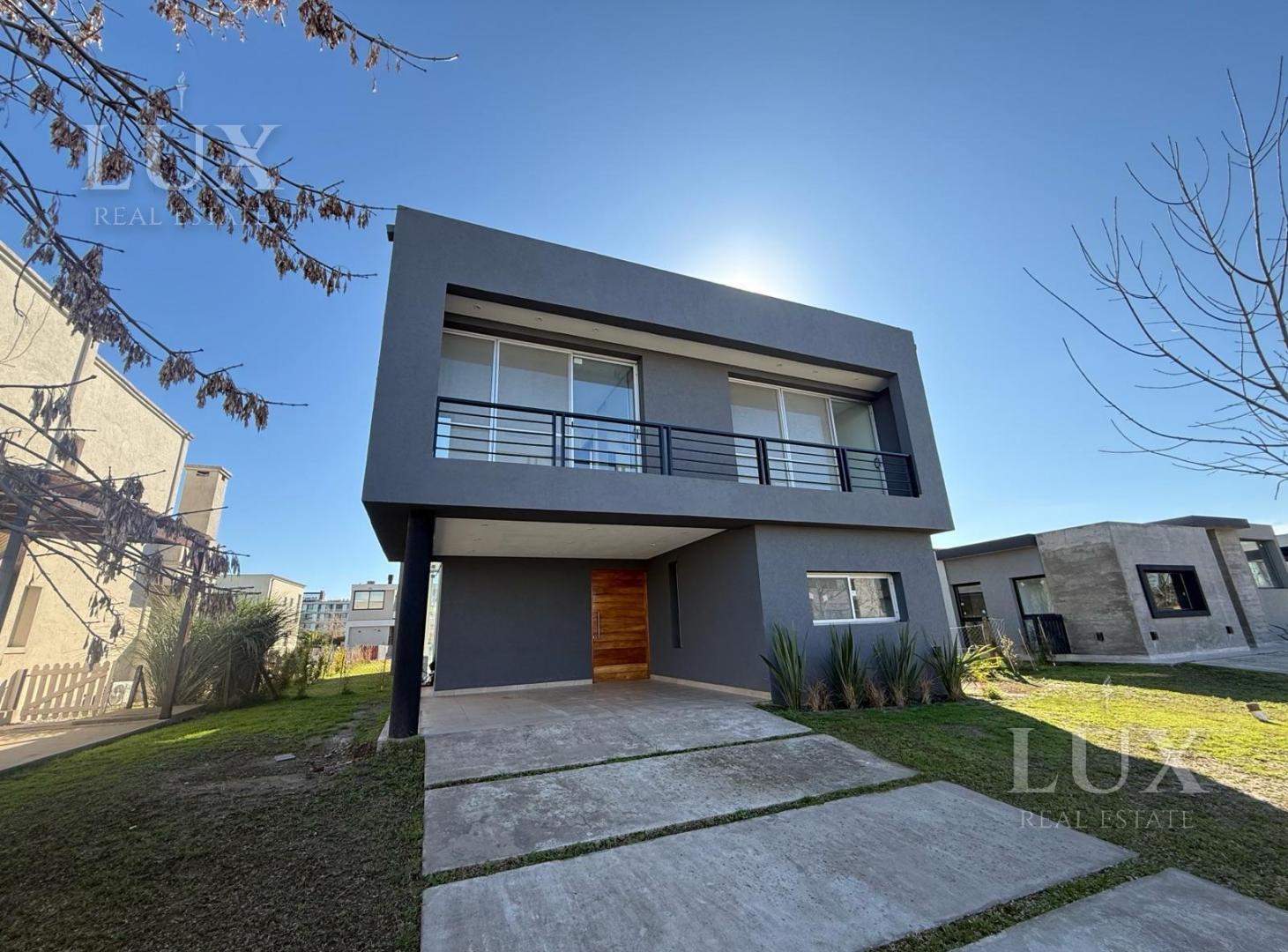 Foto de Casa en VENTA Araucarias Puertos del Lago, imagen 4