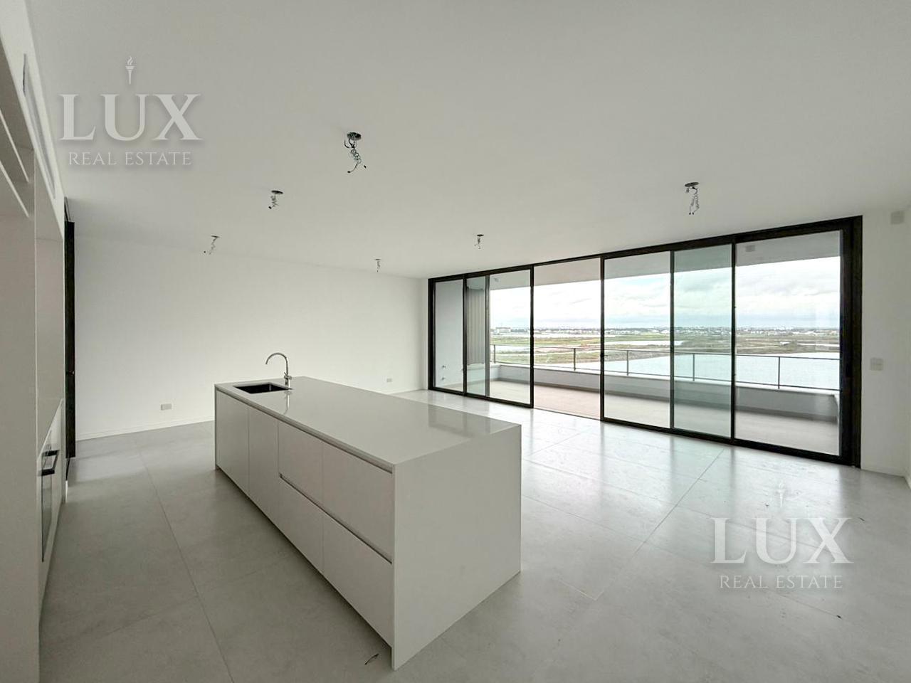 Foto de Departamento en alquiler-Venta 3 ambientes en Oceana Nordelta, imagen 1