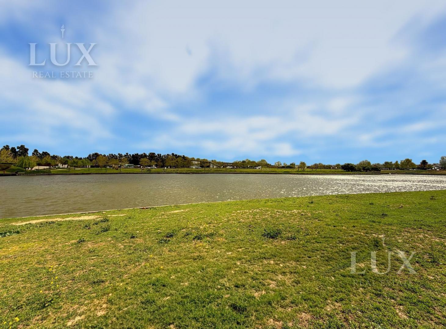 Foto de Terreno lote en venta a la laguna en Silvestre Nordelta, imagen 1