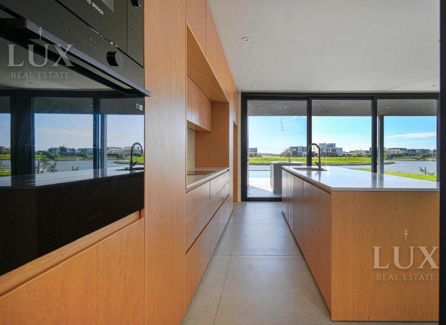 Foto de Casa en Venta con vista al Lago barrio Costas, imagen 4
