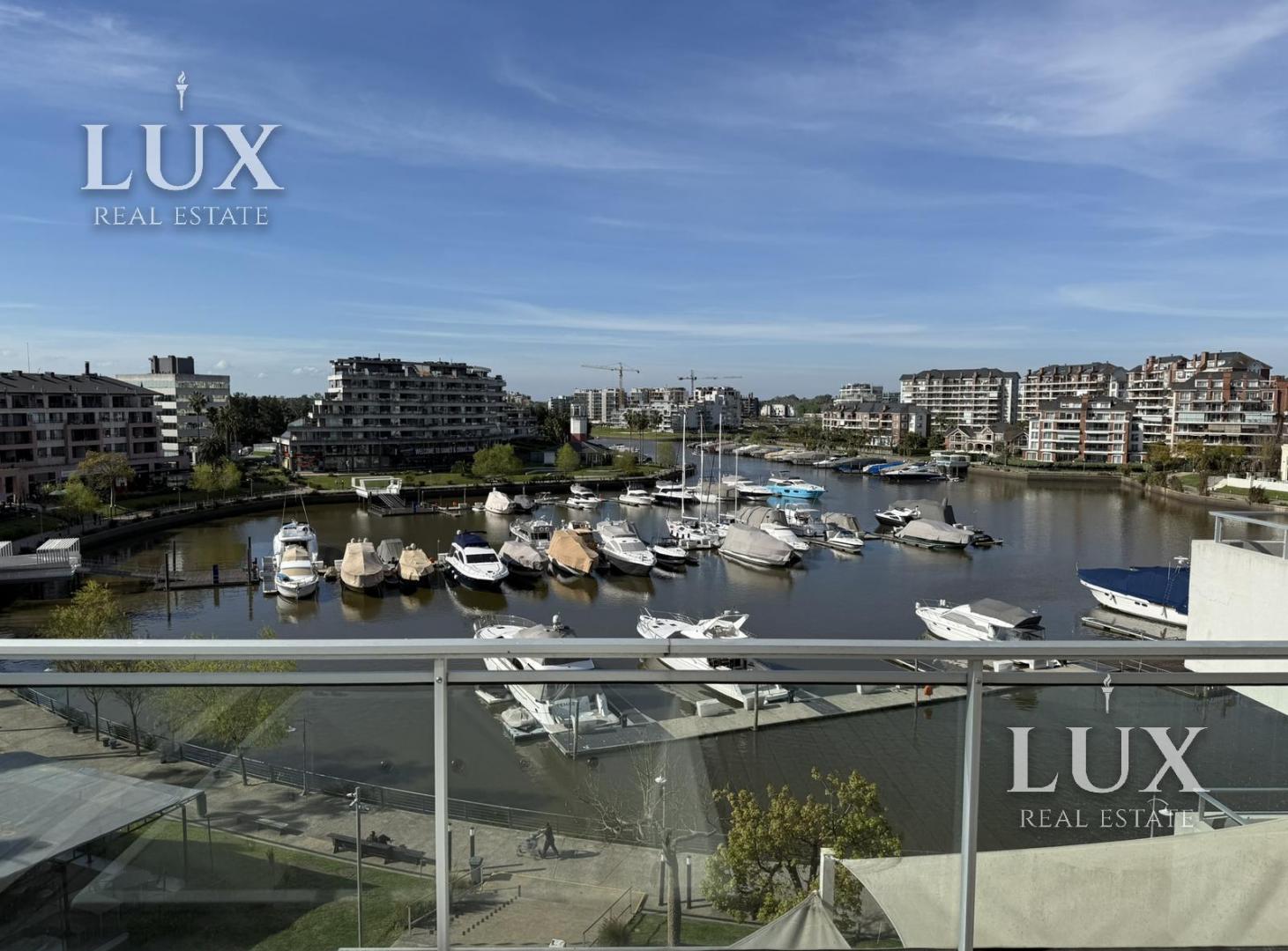 Foto de Departamento en Venta de 3 ambientes con vista al rio en Bahia Grande, imagen 1