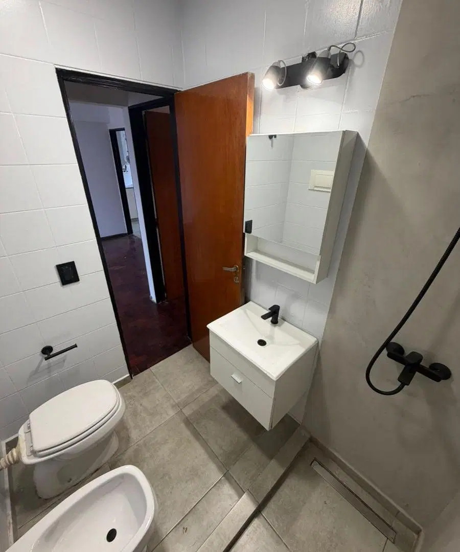 VENTA INMEDIATA. DEPARTAMENTO ESTRADA 144 3 DORMITORIOS 1