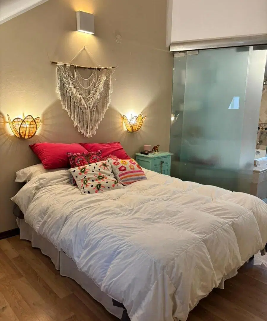 Venta inmediata. Departamento de lujo en Obispo Trejo al 1100. 4