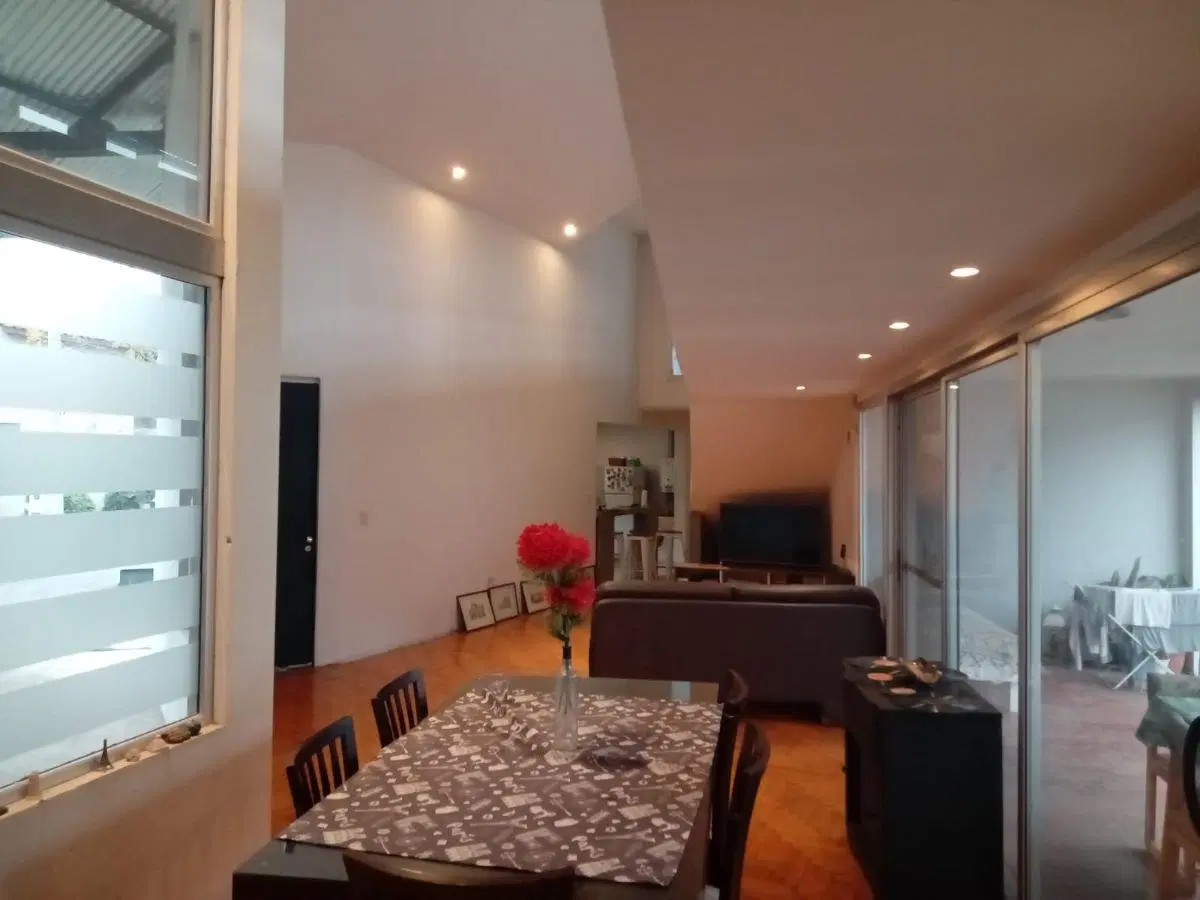 IMPERDIBLE!!! VENDO CASA EN Bº TEJAS II 4
