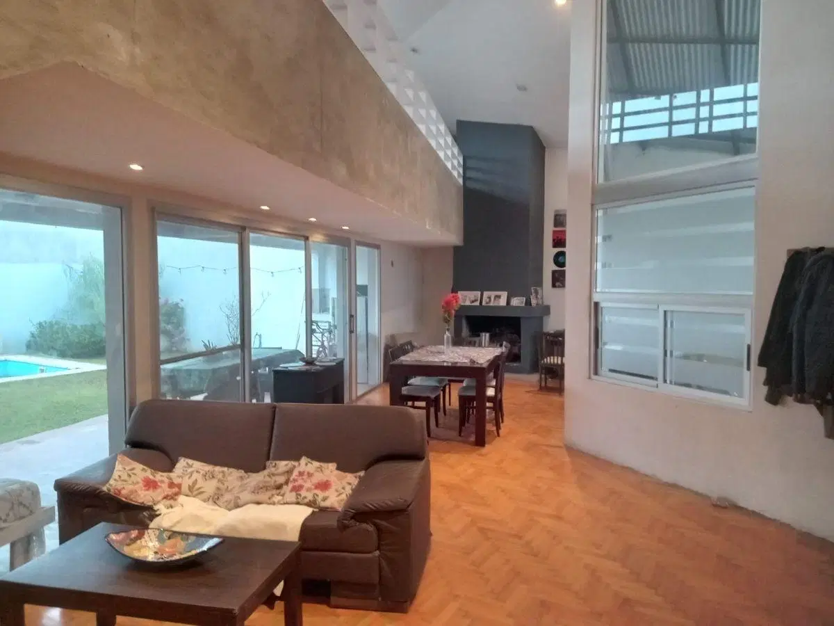 IMPERDIBLE!!! VENDO CASA EN Bº TEJAS II 2