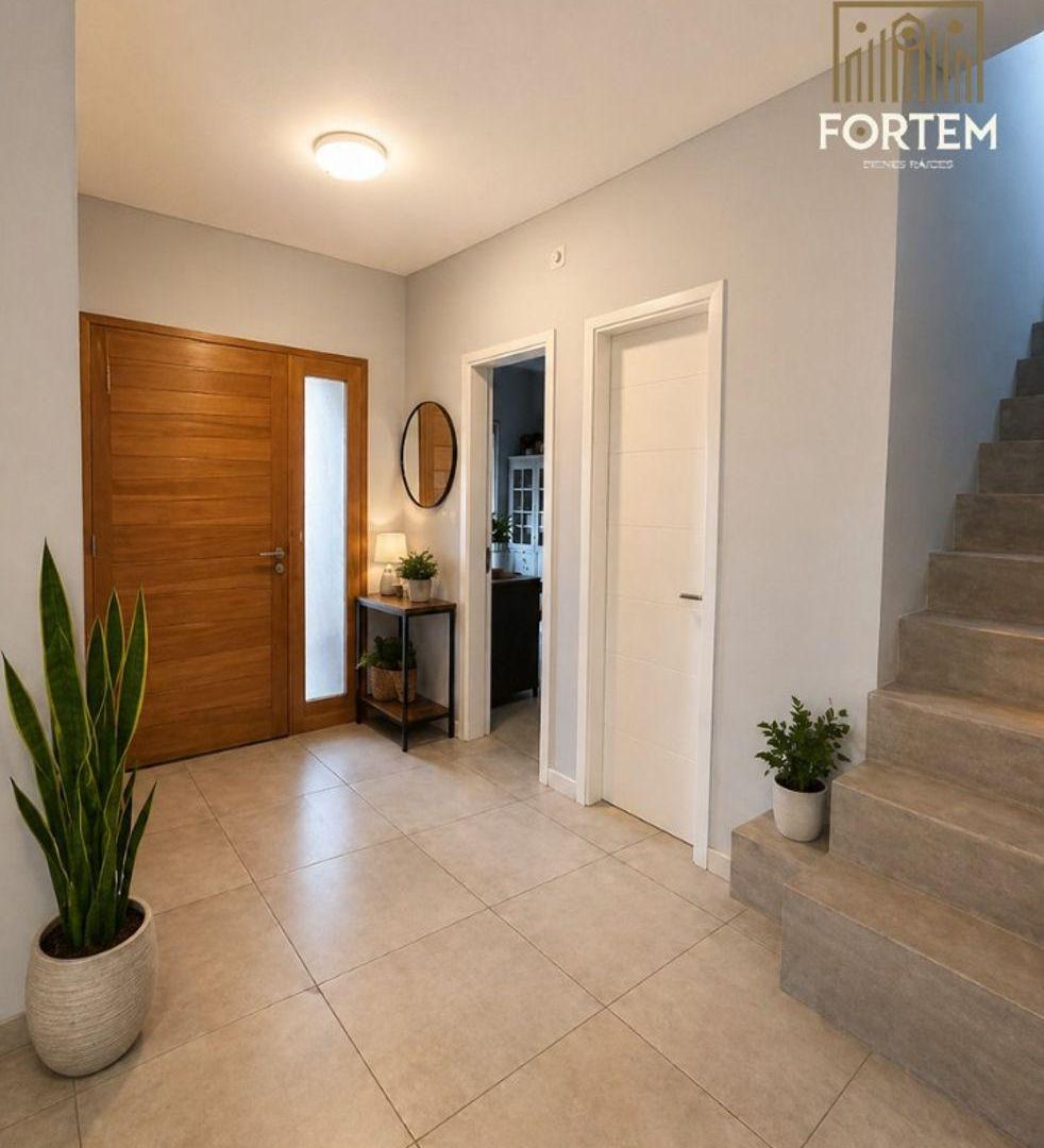 Foto de HERMOSA PROPIEDAD EN ALQUILER - BARRIO PRIVADO LAS CAÑITAS, imagen 1