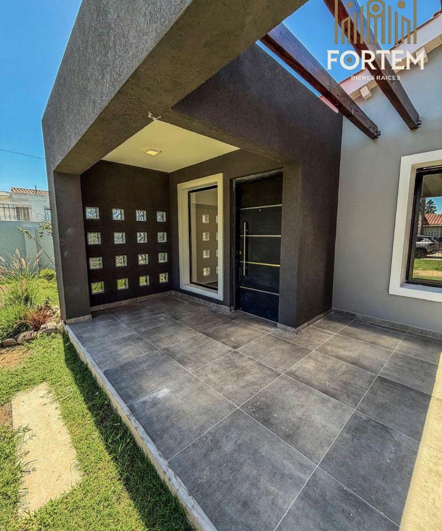 Foto de PROPIEDAD DE CATEGORIA | 4 Dormitorios | Santa Rita, Villa Carlos Paz, imagen 5