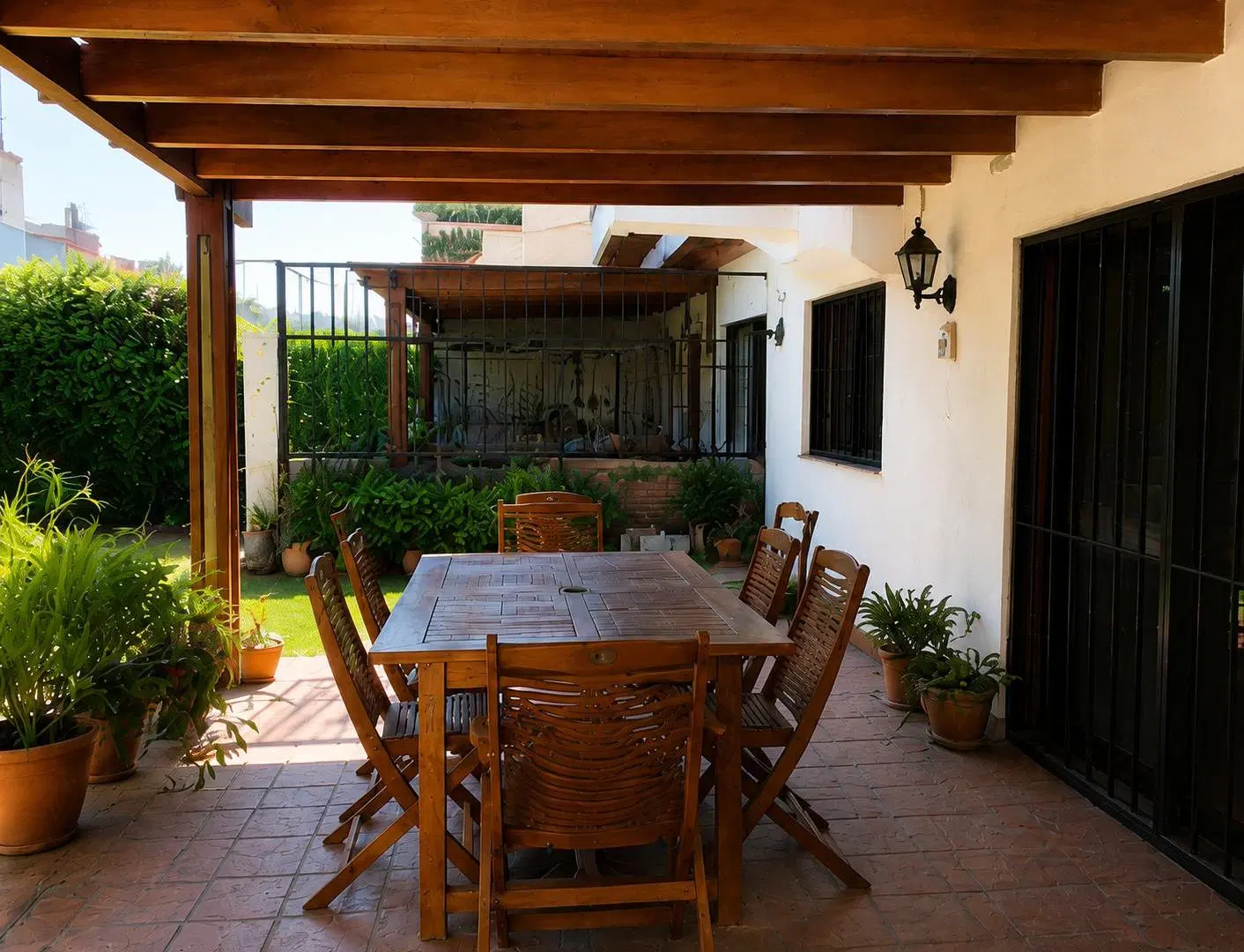 AMPLIO DUPLEX 3 DORMITORIOS Y PILETA | B° Urca 2