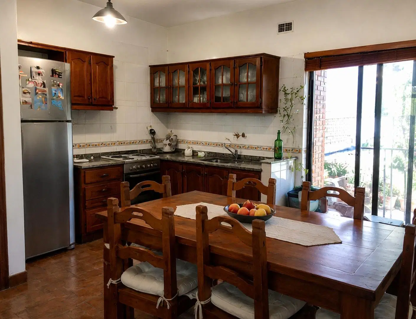 AMPLIO DUPLEX 3 DORMITORIOS Y PILETA | B° Urca 5