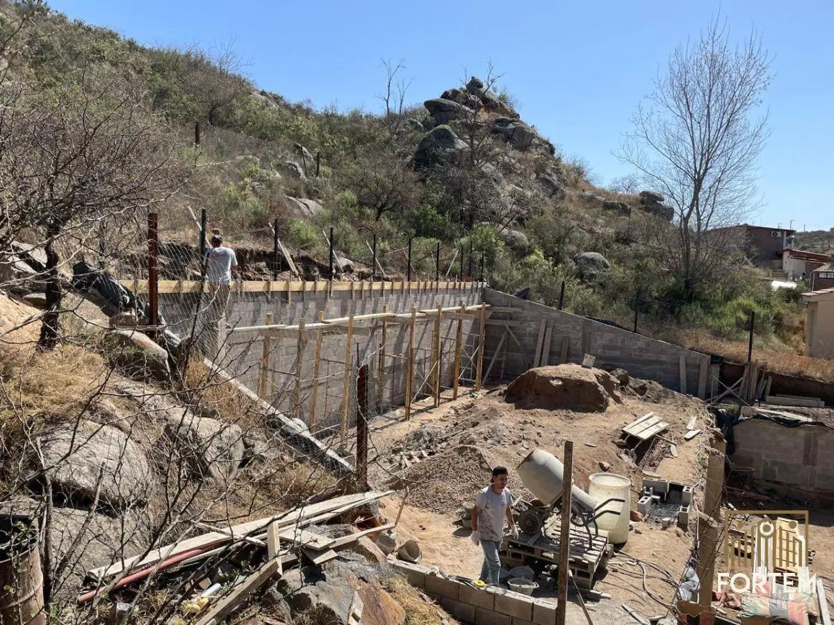 INVERSIONISTA! VENTA DE PROYECTO RESIDENCIAL- VILLA CARLOS PAZ CON OBRA INICIADA 4