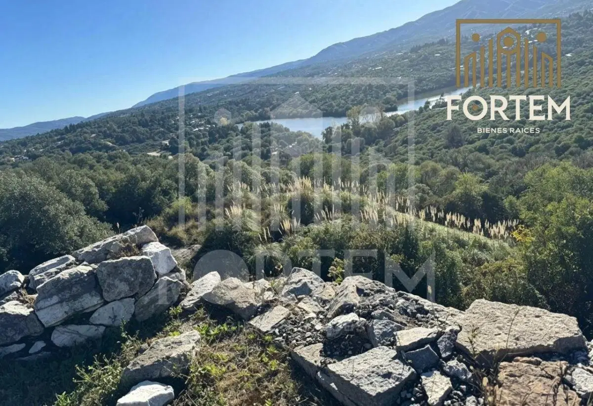 OPORTUNIDAD DE INVERSIÓN | 2,64 Hectáreas con Vista al Lago en La Falda. 4