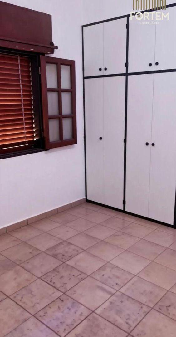 Foto de AMPLIA PROPIEDAD DE 3 DORMITORIOS - BARRIO LA QUINTA | VILLA CARLOS PAZ, imagen 3