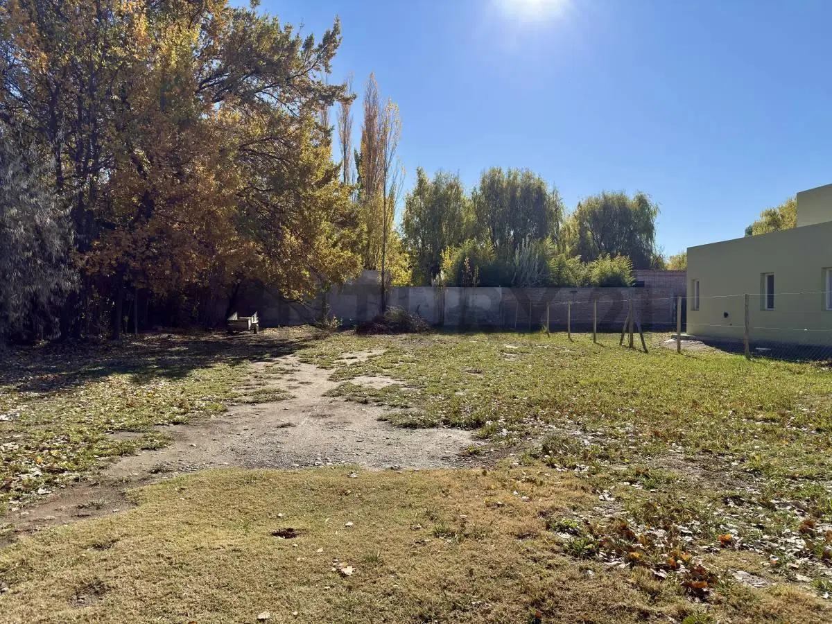 Lote | Terreno | Barrio privado Jockey Club, General Roca 3