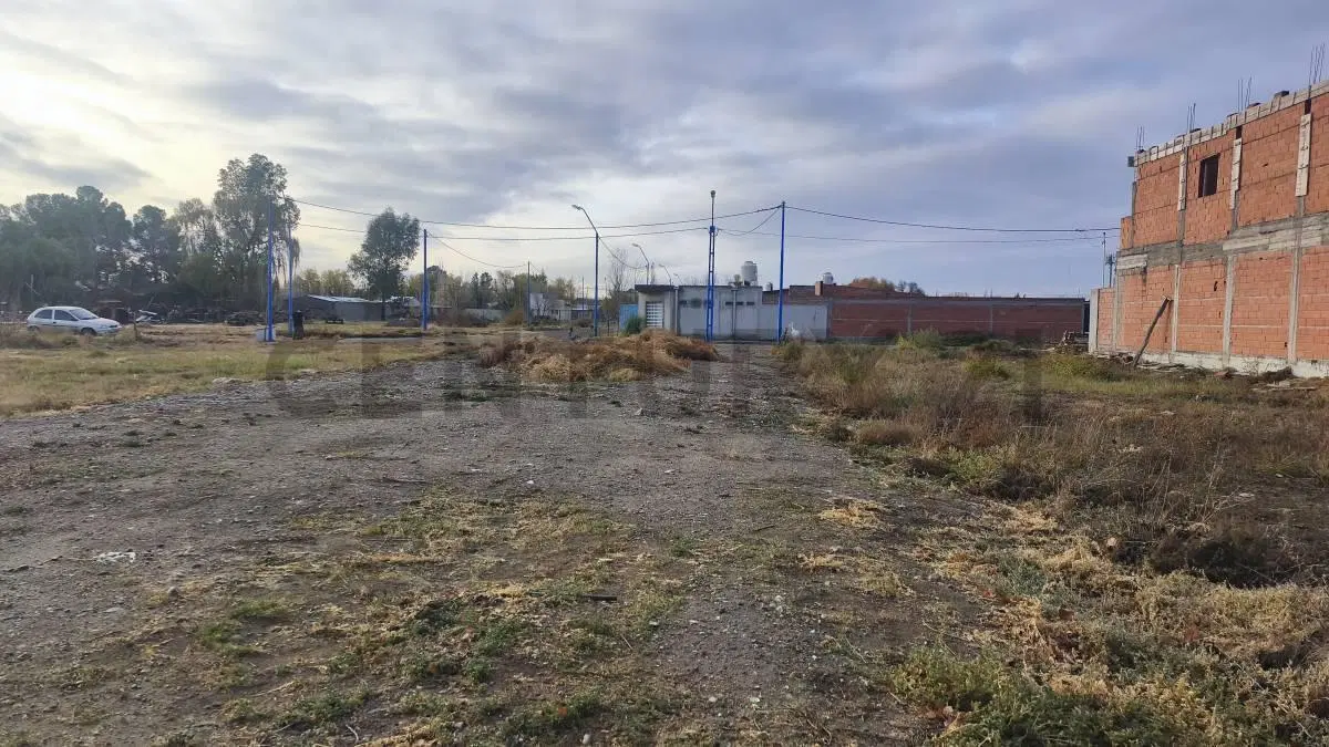 Terreno de 450 m2 | B° La Rosa - General Roca 4