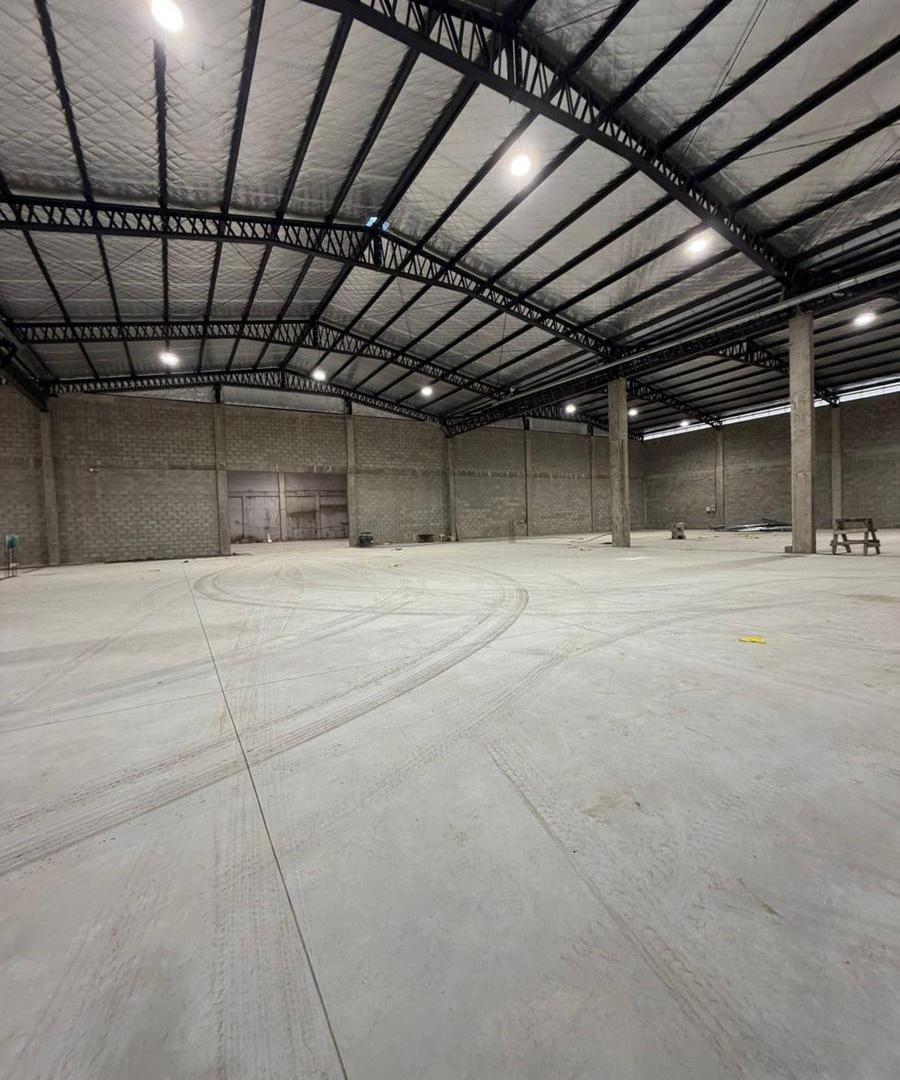 Nave industrial en alquiler 6000 m2