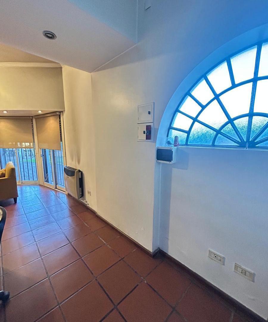 Foto de Casa en Venta Moreno 5 ambientes sobre lote 1200mts, imagen 3