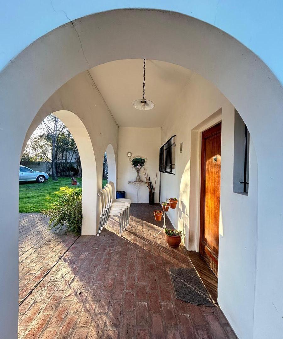Foto de Casa en Venta Moreno 5 ambientes sobre lote 1200mts, imagen 4